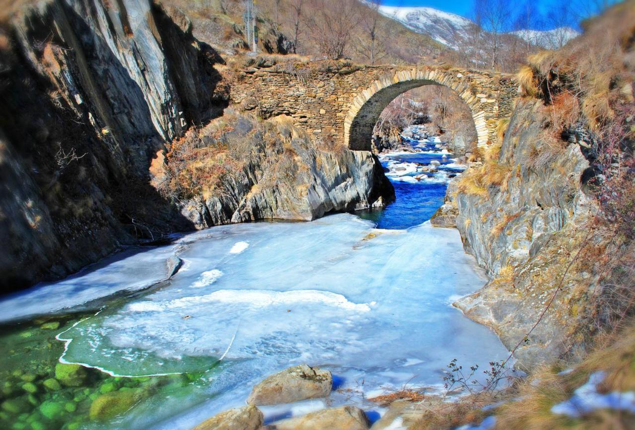 Aparthotel Trainera Esterri d'Àneu Esterno foto