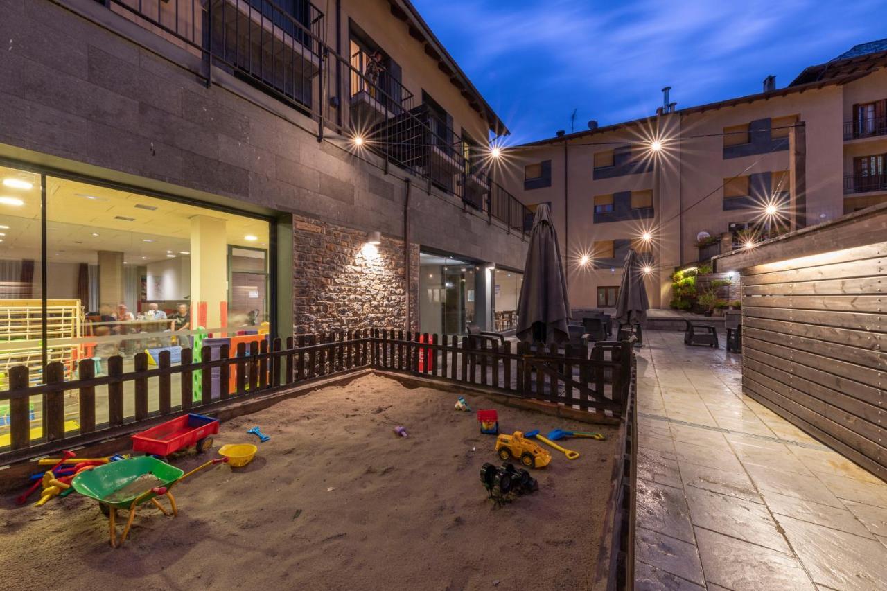 Aparthotel Trainera Esterri d'Àneu Esterno foto