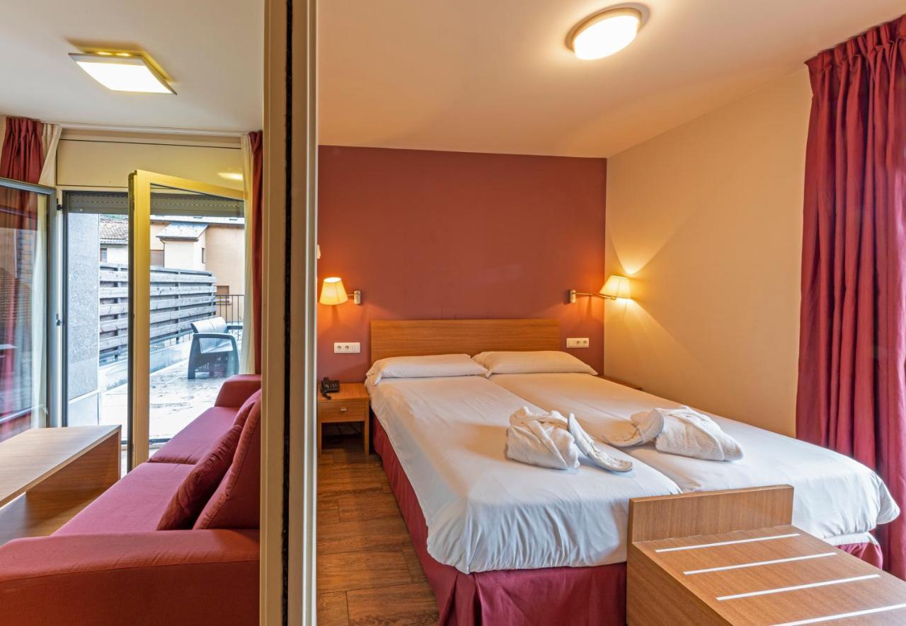 Aparthotel Trainera Esterri d'Àneu Esterno foto