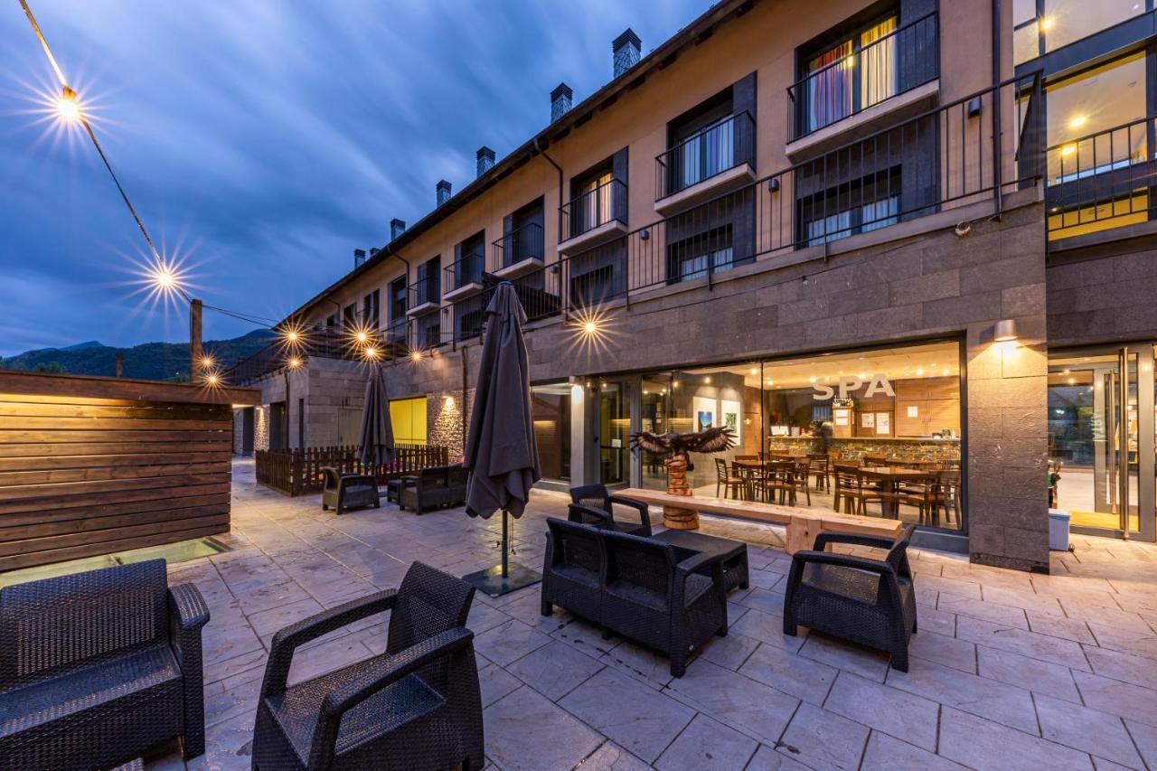 Aparthotel Trainera Esterri d'Àneu Esterno foto