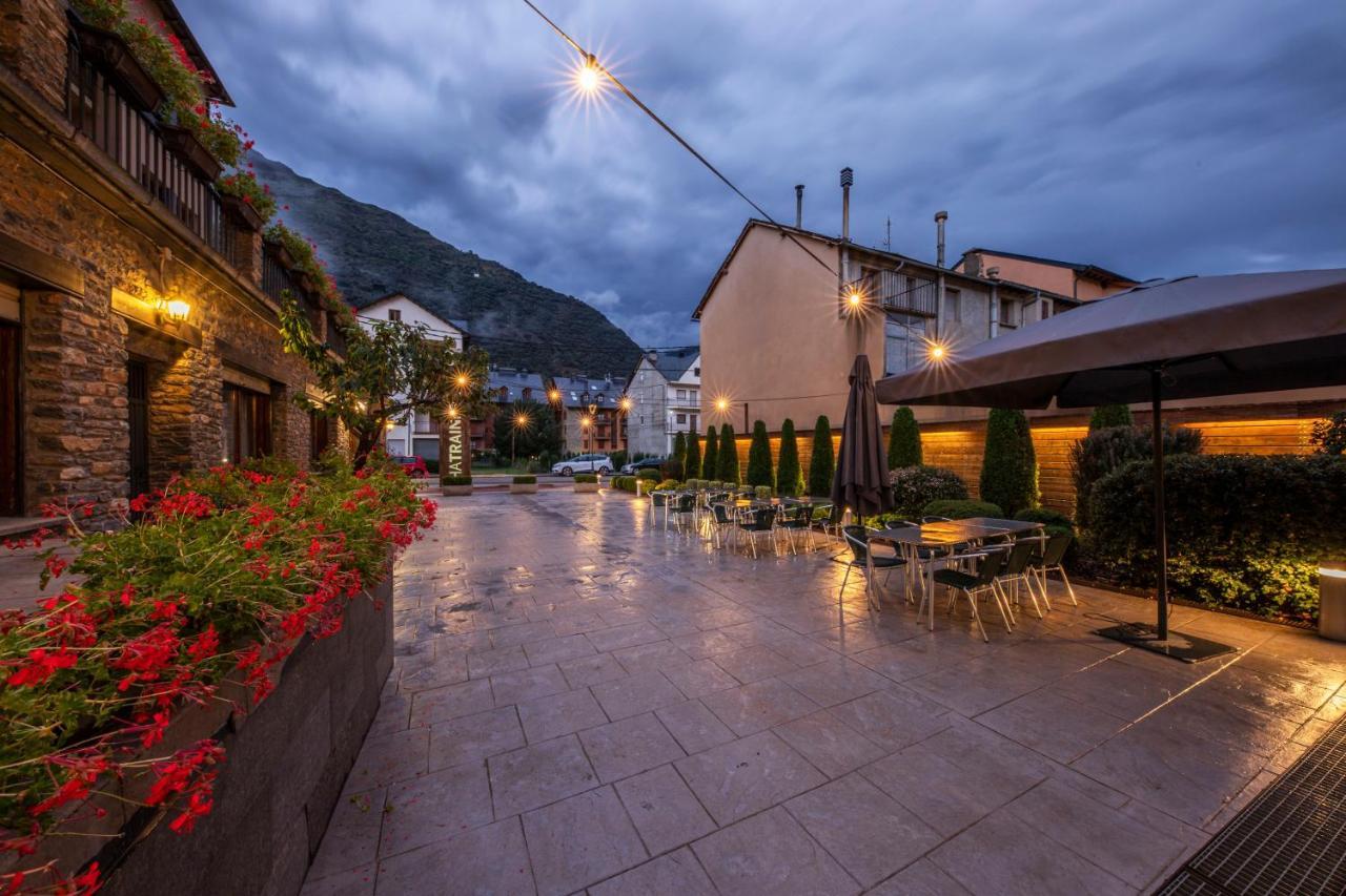 Aparthotel Trainera Esterri d'Àneu Esterno foto